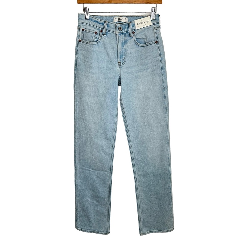Abercrombie & Fitch Womens The 90s Straight Mid Rise Jeans Size 26 light Wash